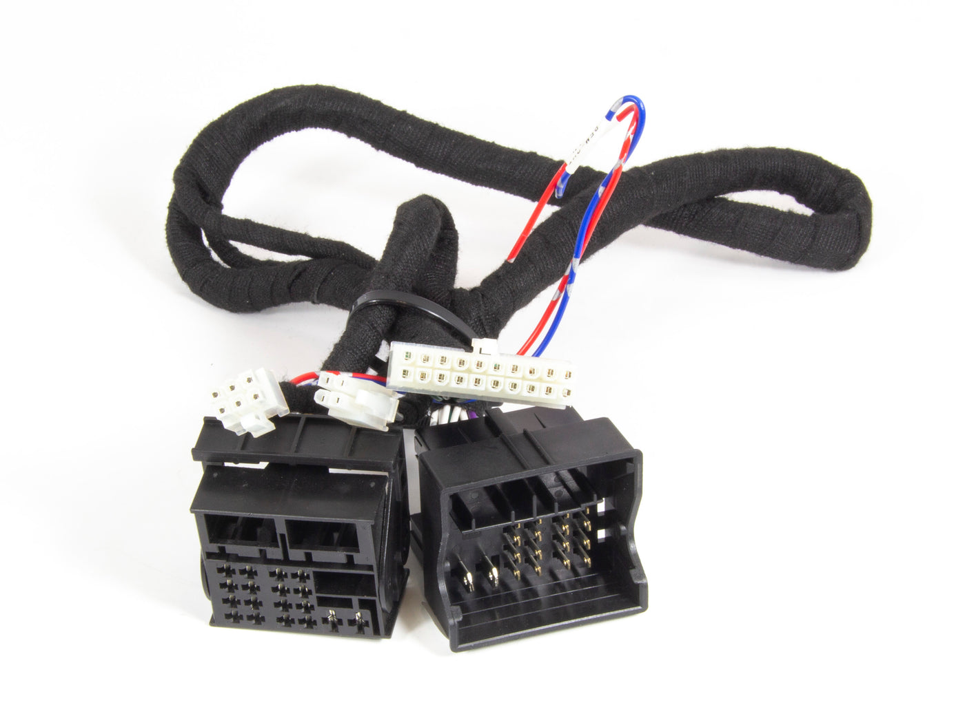 MPK-AUD1M6 Plug+Play Cable Set