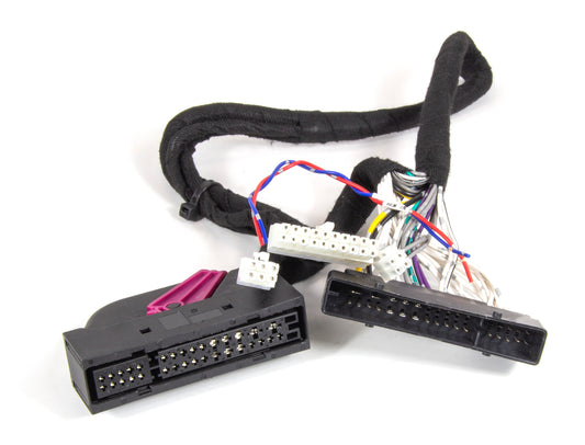 MPK-AUD2M6 Plug+Play Cable Set
